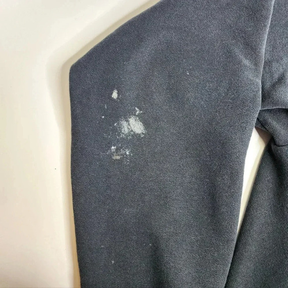 Vintage Guess First Class Sweatshirt Spellout Size Medium Distressed USA - Picture 9 of 10